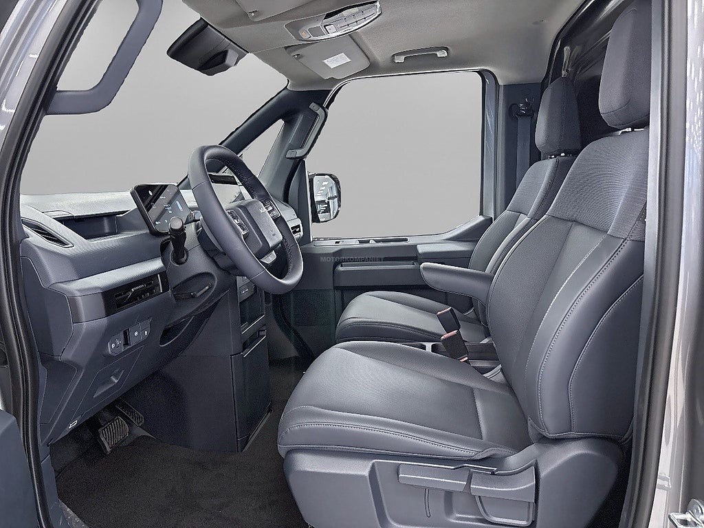 Kia PV5 Cargo Plus Pro Long Range 4DR *Vinterhjul*