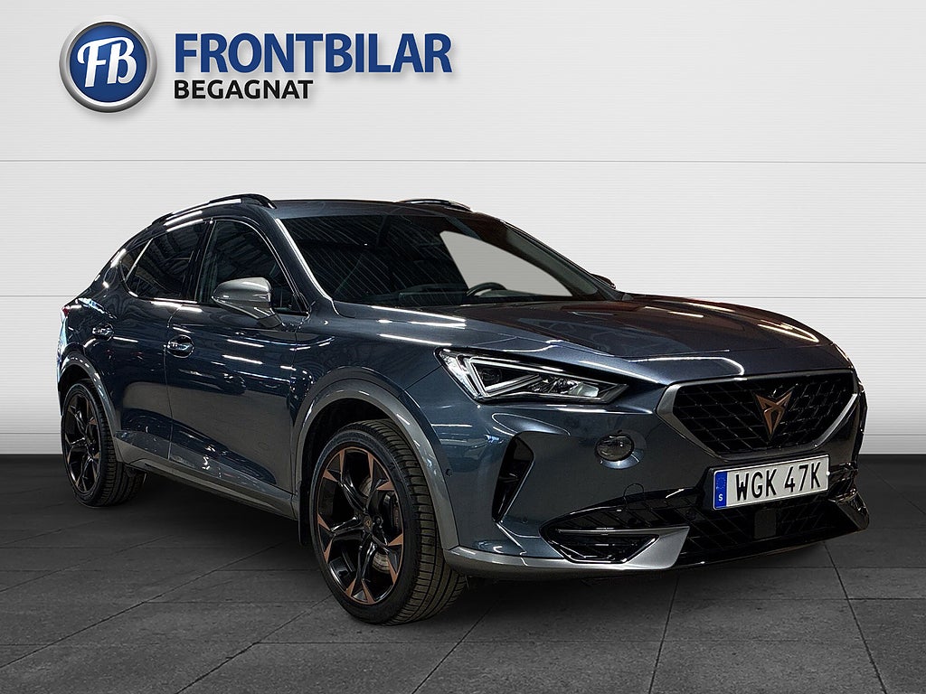 Cupra Formentor VZ e-Hybrid/Adaptfart/Förarasistans XL/Carplay/Drag/19″