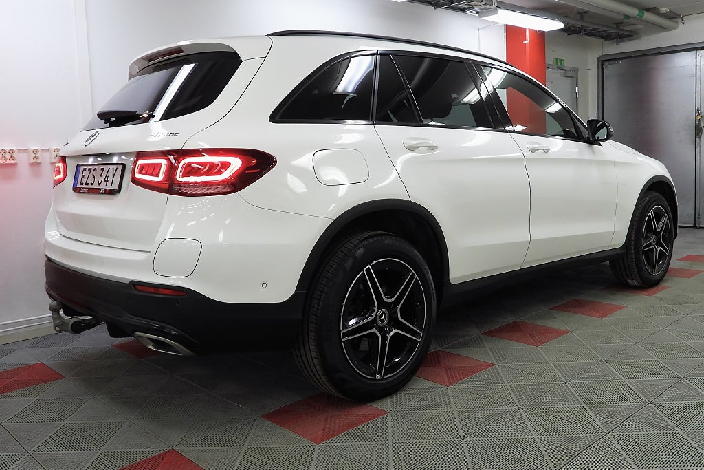 Mercedes-Benz GLC 300 e 4MATIC 9G-Tronic AMG Line Plug in SoV Hjul