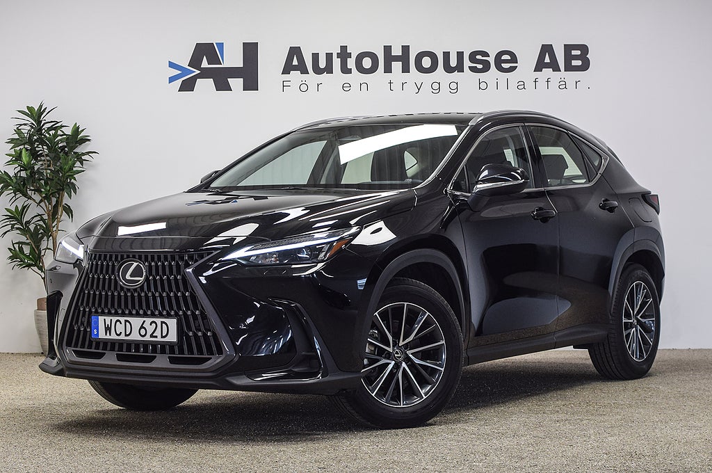 Lexus NX 350h 242HK CarPlay B-kamera Nybilsgaranti Moms