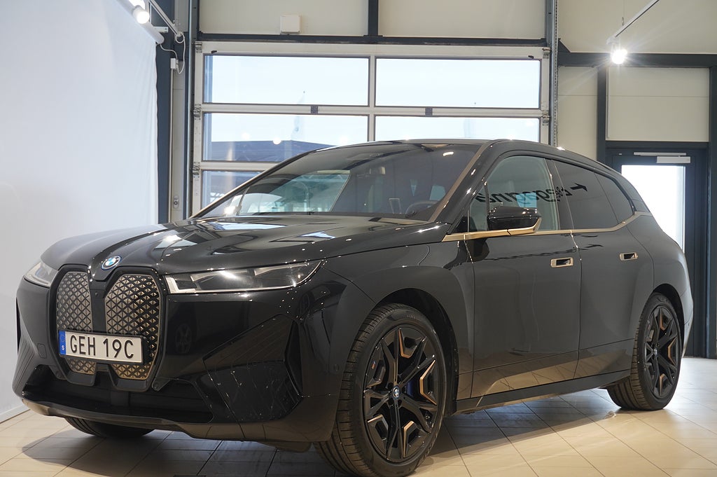 BMW iX xDrive50 | Ränta 3,99%