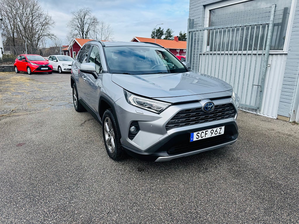 Toyota RAV4 Hybrid 222HK AWD-i E-CVT EXECUTIVE / DRAG