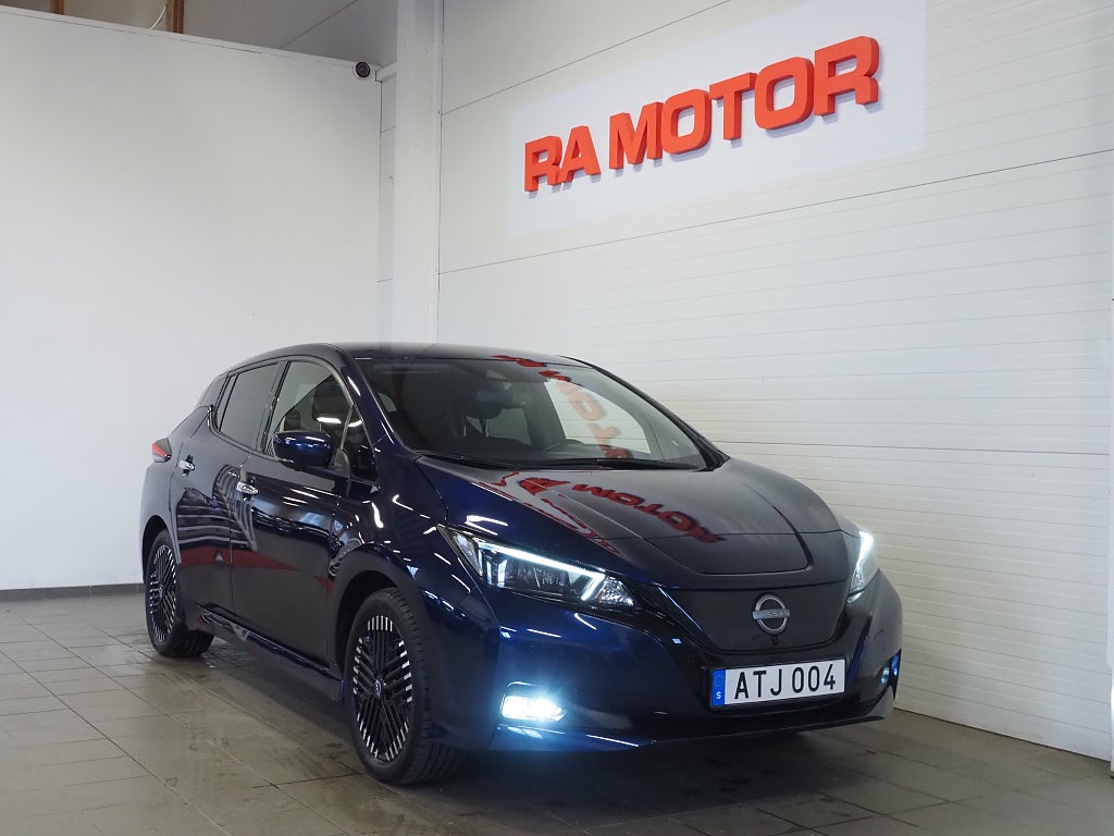 Nissan Leaf N-Connecta | 40kwh | 360° kamera | Värmepump |