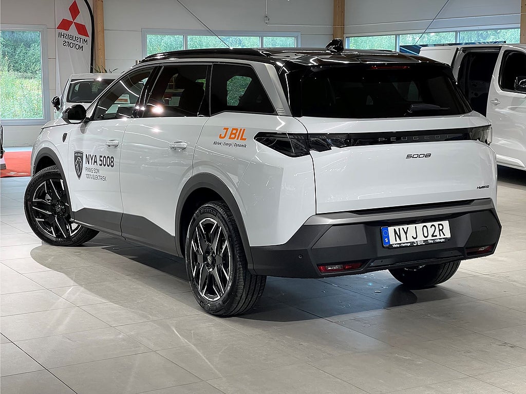 Peugeot 5008 GT Hybrid – DEMO