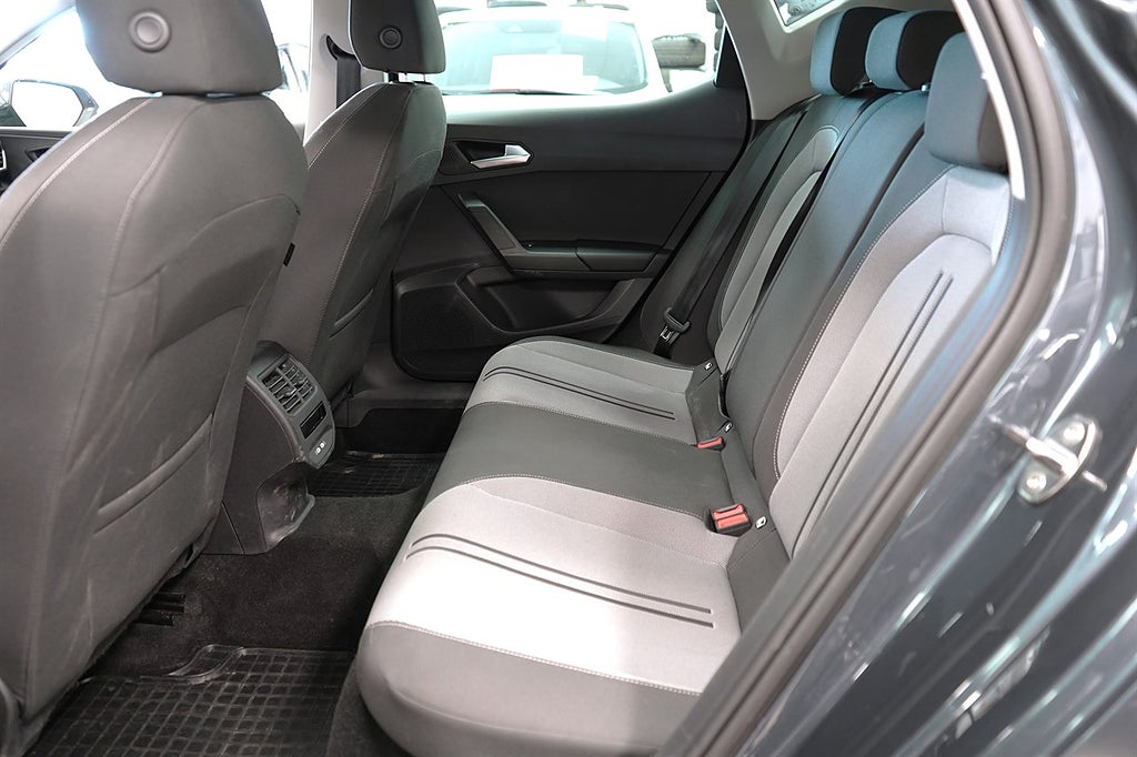 Seat Leon 1.0 eTSI HYBRID STYLE COMFORT 1-ÄGARE