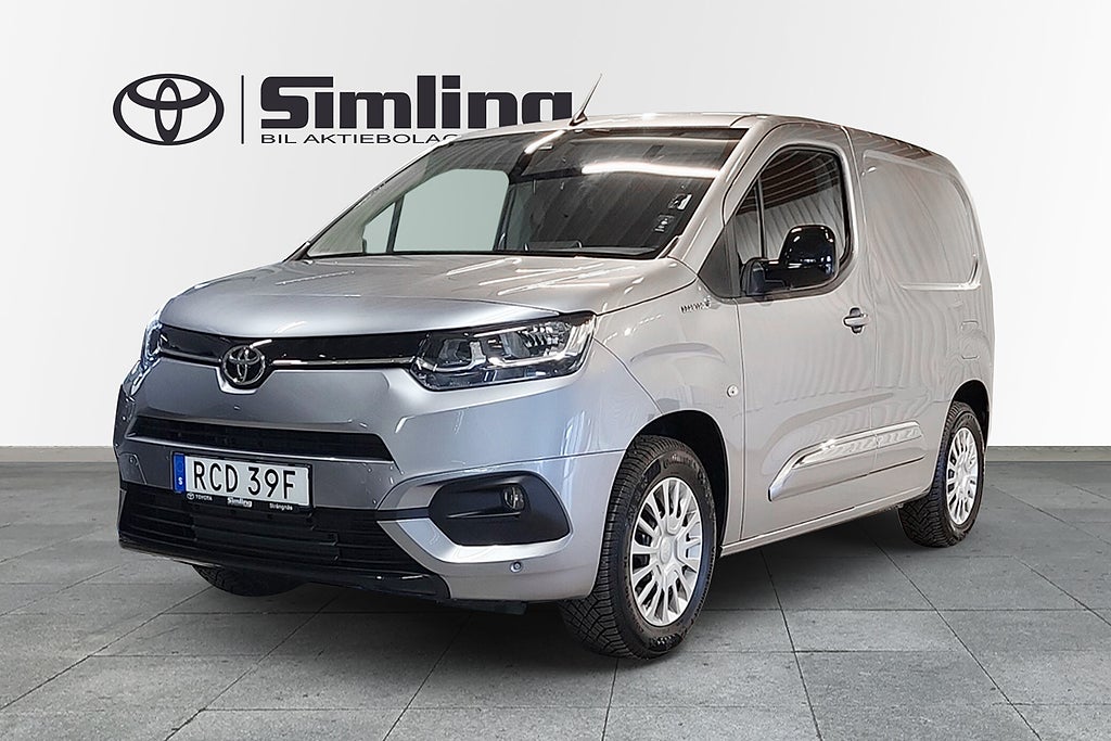 Toyota ProAce City Electric 50 kWh Professional / Drag / Vinterhjul