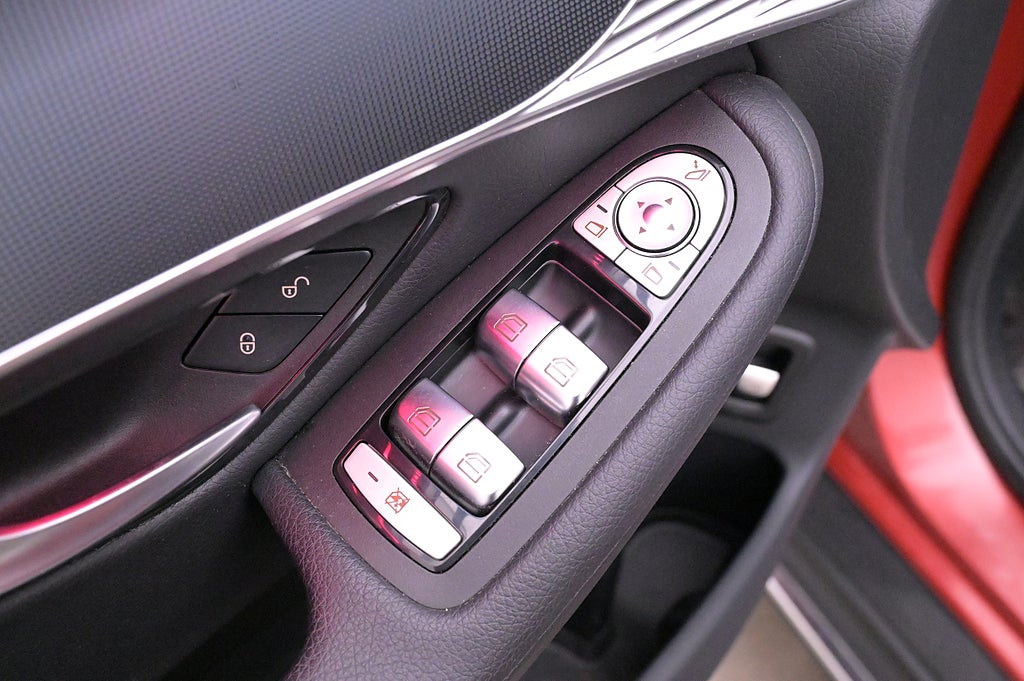 Mercedes-Benz EQC 400 4MATIC Drag Kamera BLIS AdapFarth