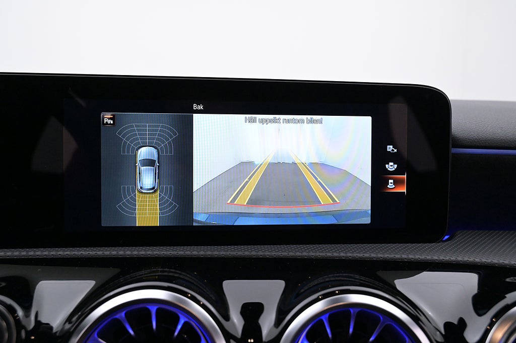 Mercedes-Benz A 250 e AMG Widescreen Kamera Navi