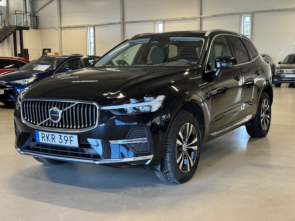 Volvo XC60 Recharge T6 AWD AUT DRAG KAMERA VÄRMARE MOMS PANO VOC