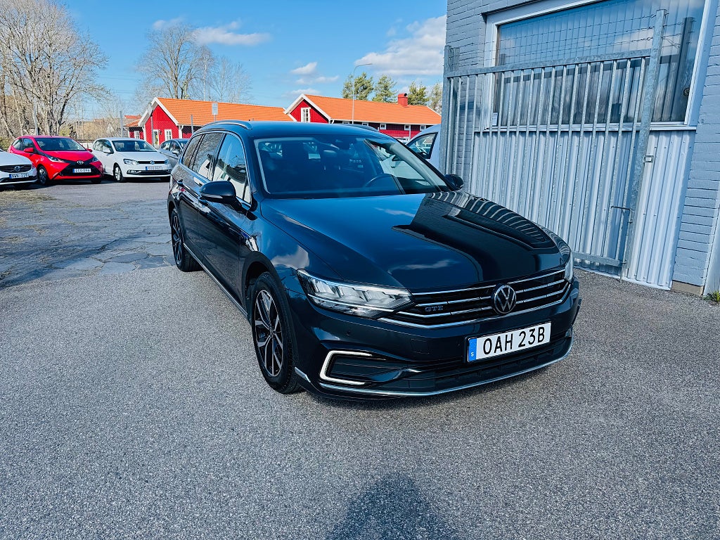 Volkswagen Passat GTE 1.4 TSI 218HK SPORTSCOMBI / DRAG / VÄRMARE