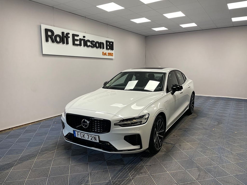 Volvo S60 Recharge T8 Plus Dark