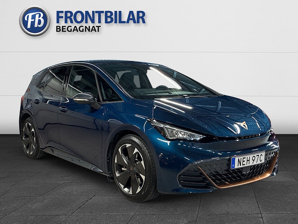 Cupra Born e-Boost Edition/Adaptiv farthållare/Backkamera/