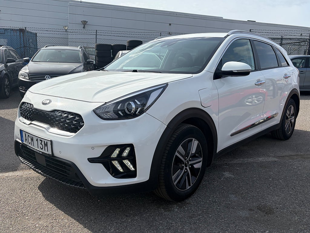Kia Niro 1.6 P-HEV + Plug-In Ladd Hybrid 141hk Nav / Carplay