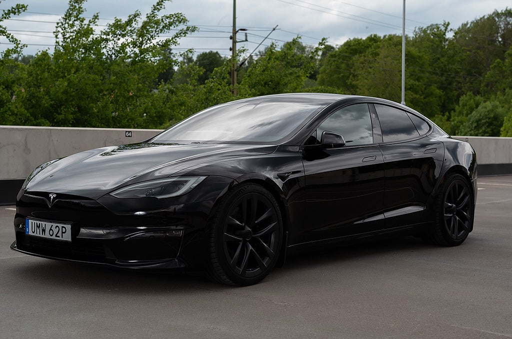 Tesla Model S Long Range AWD (493 kW)