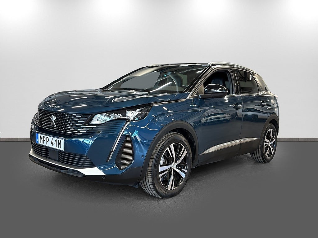 Peugeot 3008 GT Plugin in Hybrid4 300