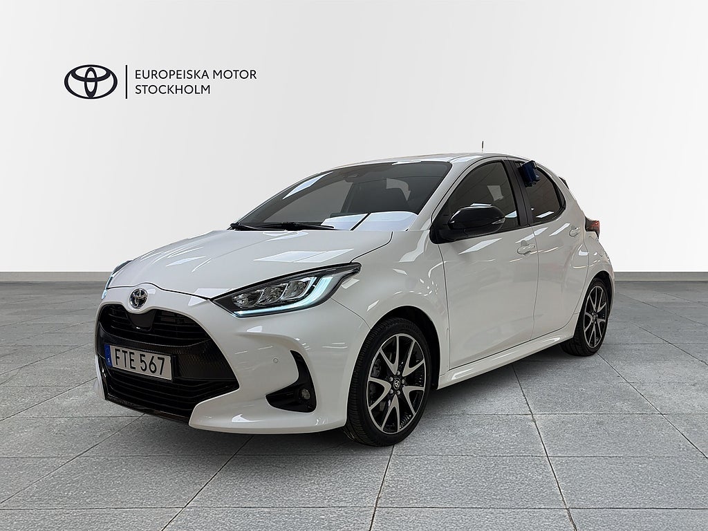 Toyota Yaris 1.5 HSD Style Säkerhetspaket / V-Hjul / 3750mil