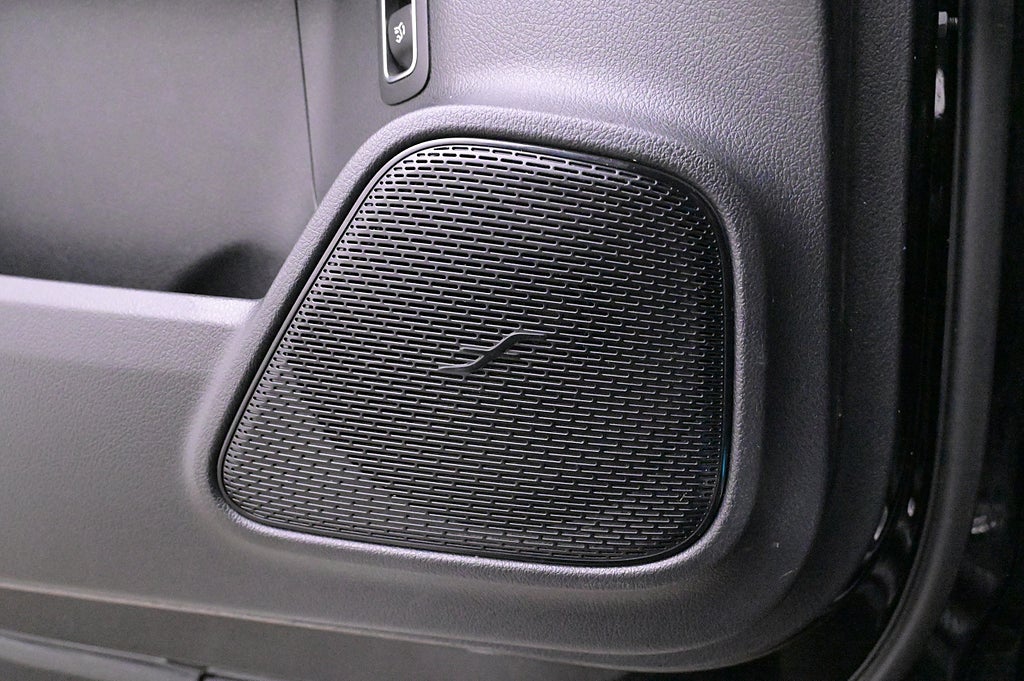 Mercedes-Benz EQB 300 4MATIC AMG 7-sits BSM Kamera Navi