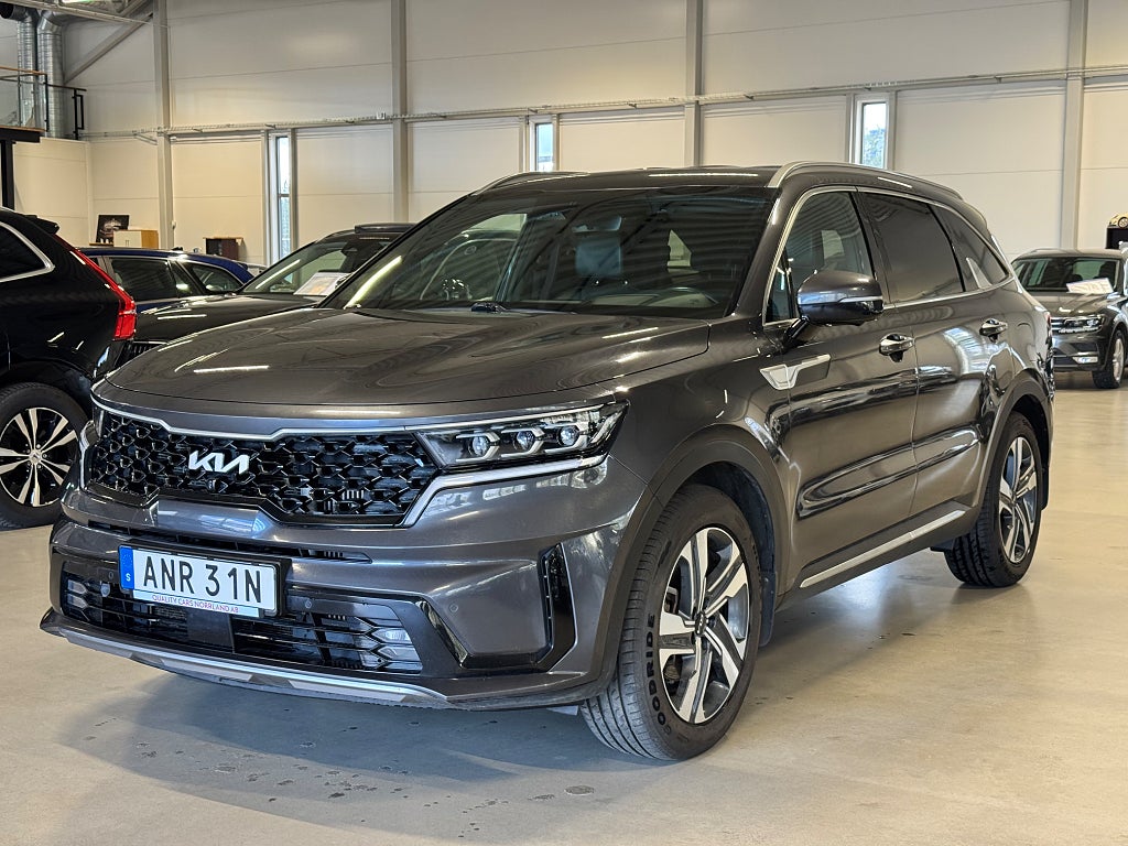 Kia Sorento PHEV Advance Plus AUT AWD DRAG VÄRMARE 7-SITS V-HJUL