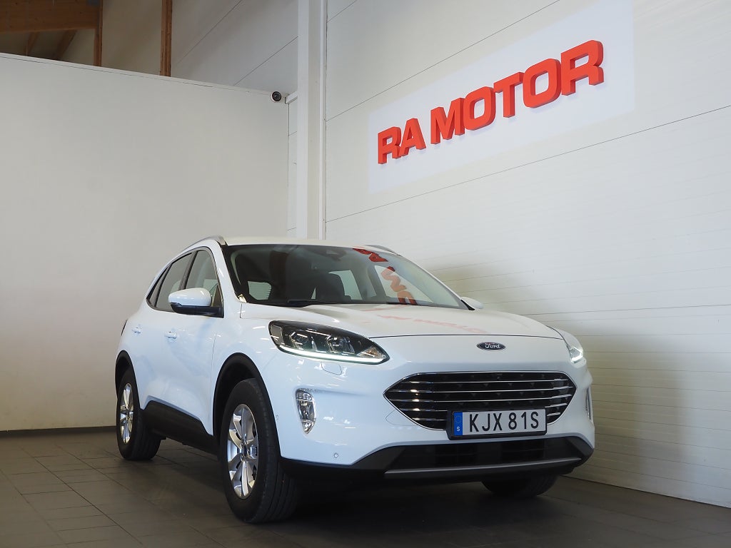 Ford Kuga Plug-In Hybrid 225hk E-CVT Titanium |Drag|Kamera|Navi|