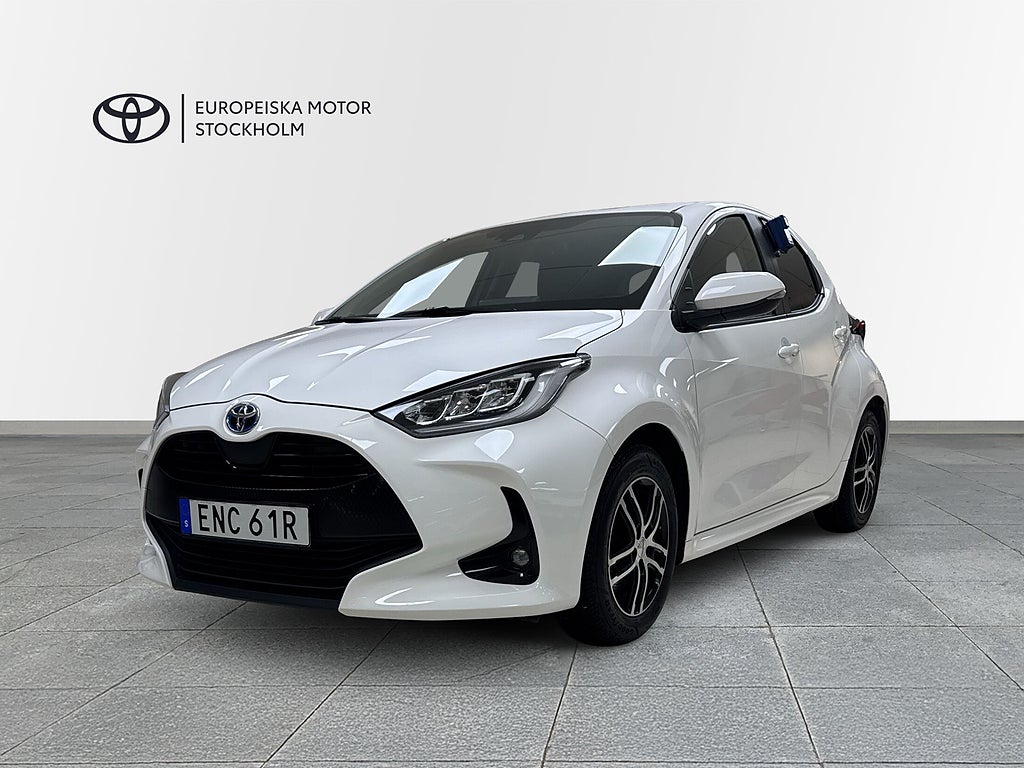 Toyota Yaris 1.5 HSD 5-d Active Plus / LED / V-Hjul