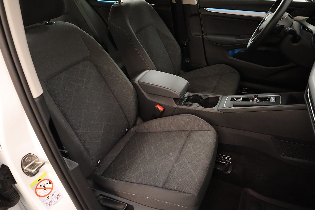 Volkswagen Golf 1,5TGI 130hkr CNG Sportscombi DSG