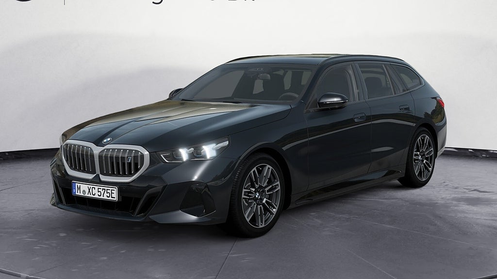 BMW i5 xDrive40 Touring M Sport Active Ed Drag DA H K | Ränta 3,95%