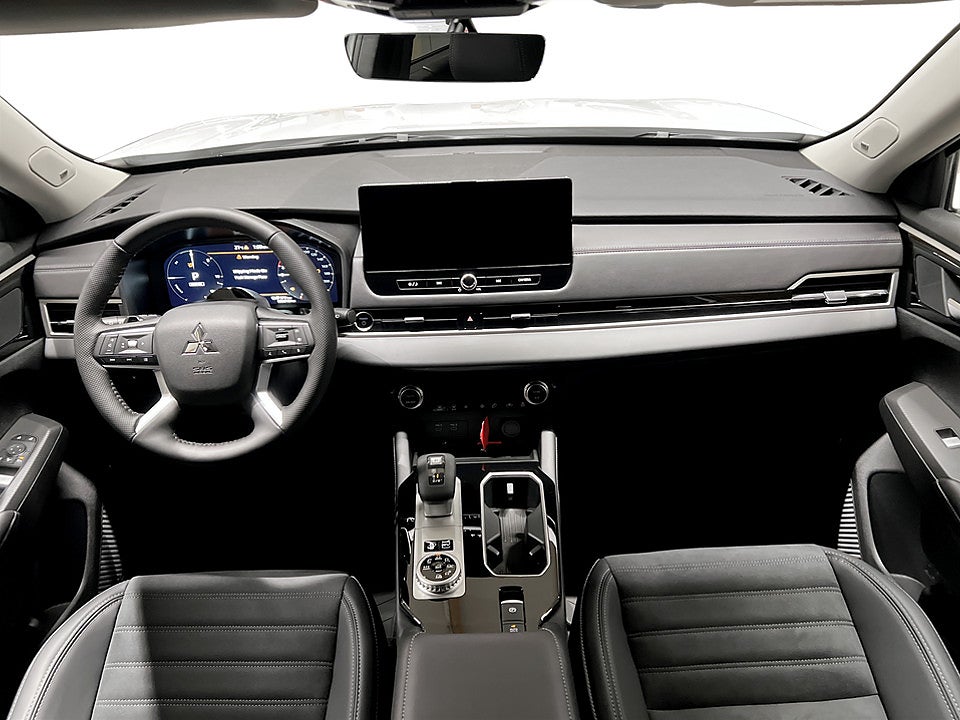 Mitsubishi Outlander Invite PHEV 4WD