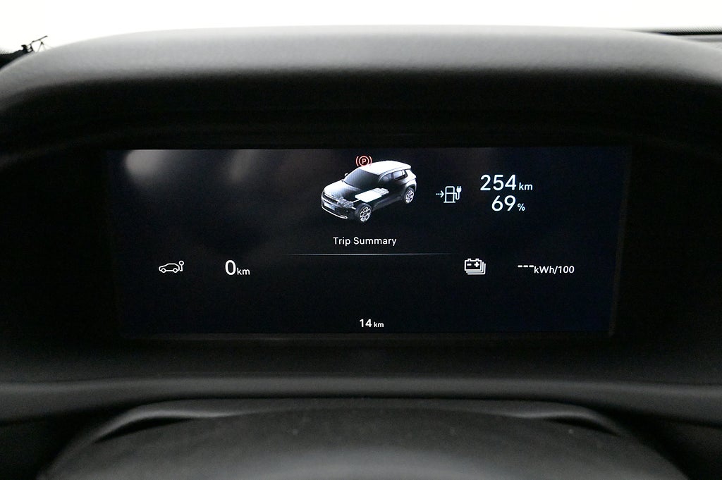 Jeep Avenger Electric Altitude Kamera AdapFarth Carplay