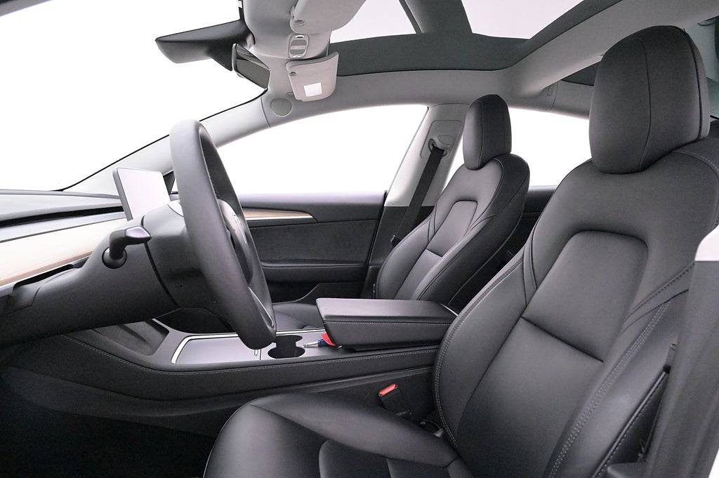 Tesla Model 3 Standard Range Plus Refresh AP Pano