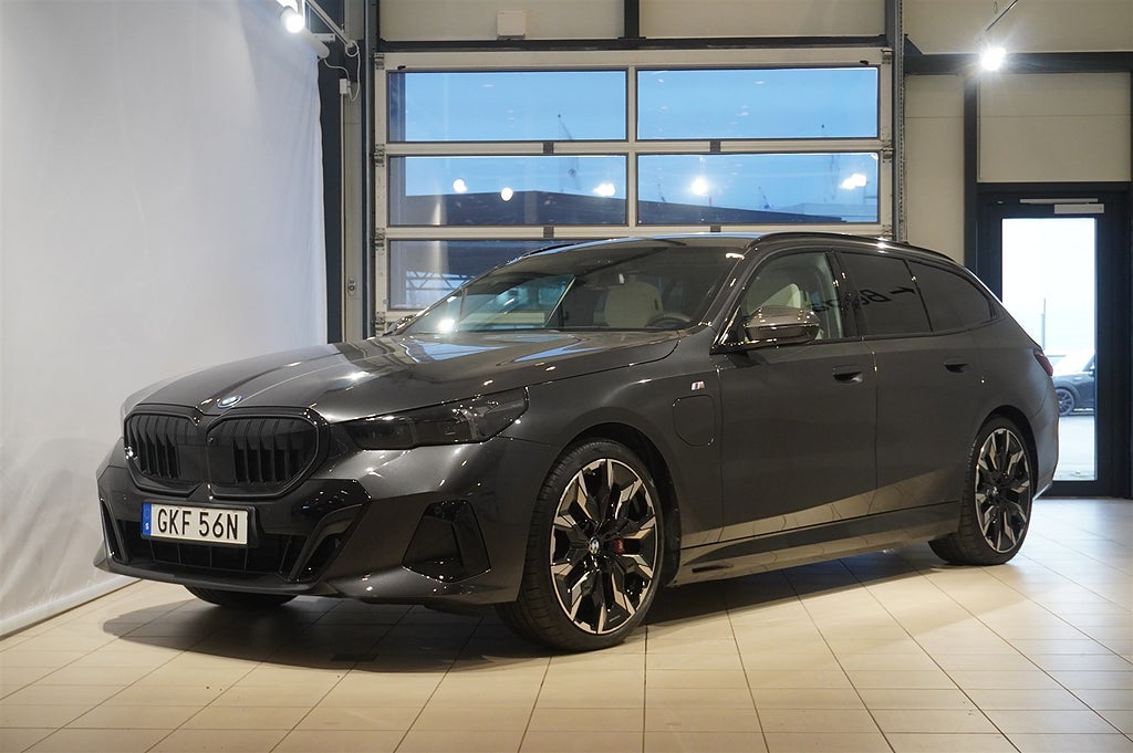 BMW 550 e xDrive Touring | Ränta 3,95%