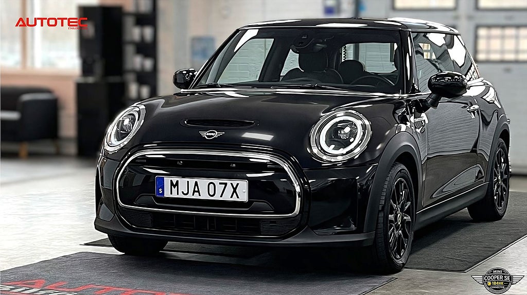 MINI Cooper SE 184hk Connected