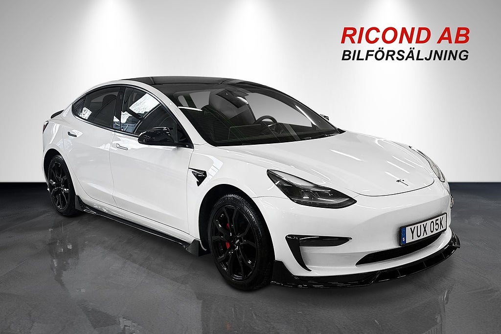 Tesla Model 3 PERFORMANCE 513HK AWD STYLAD