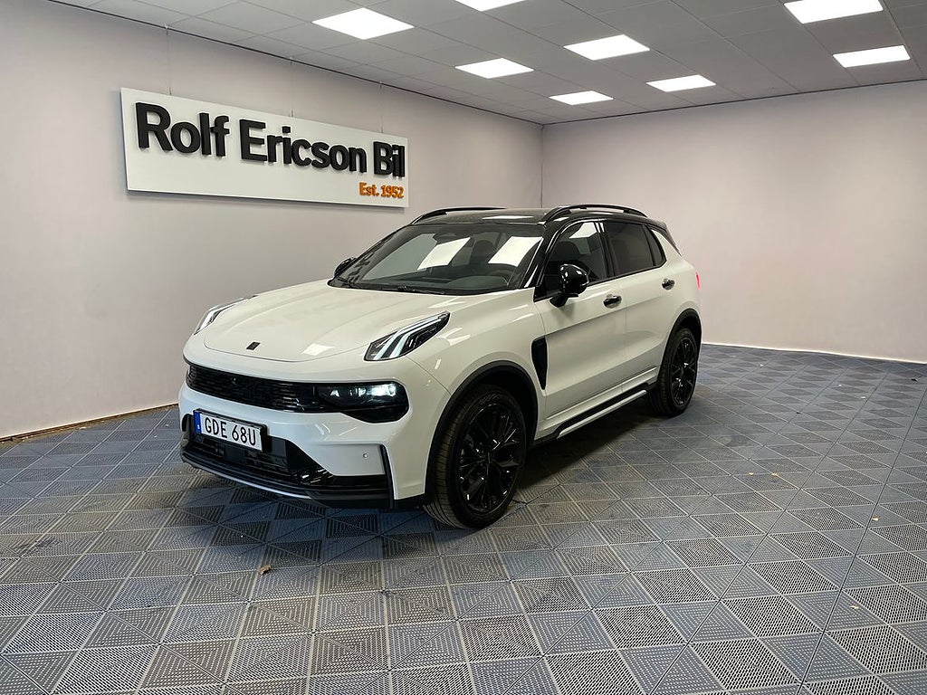 Lynk & Co 01 PHEV More