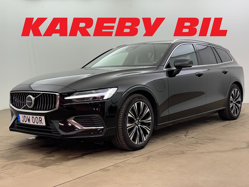 Volvo V60 Recharge T6 AWD 350hk Core Bright Kamera Drag Navi