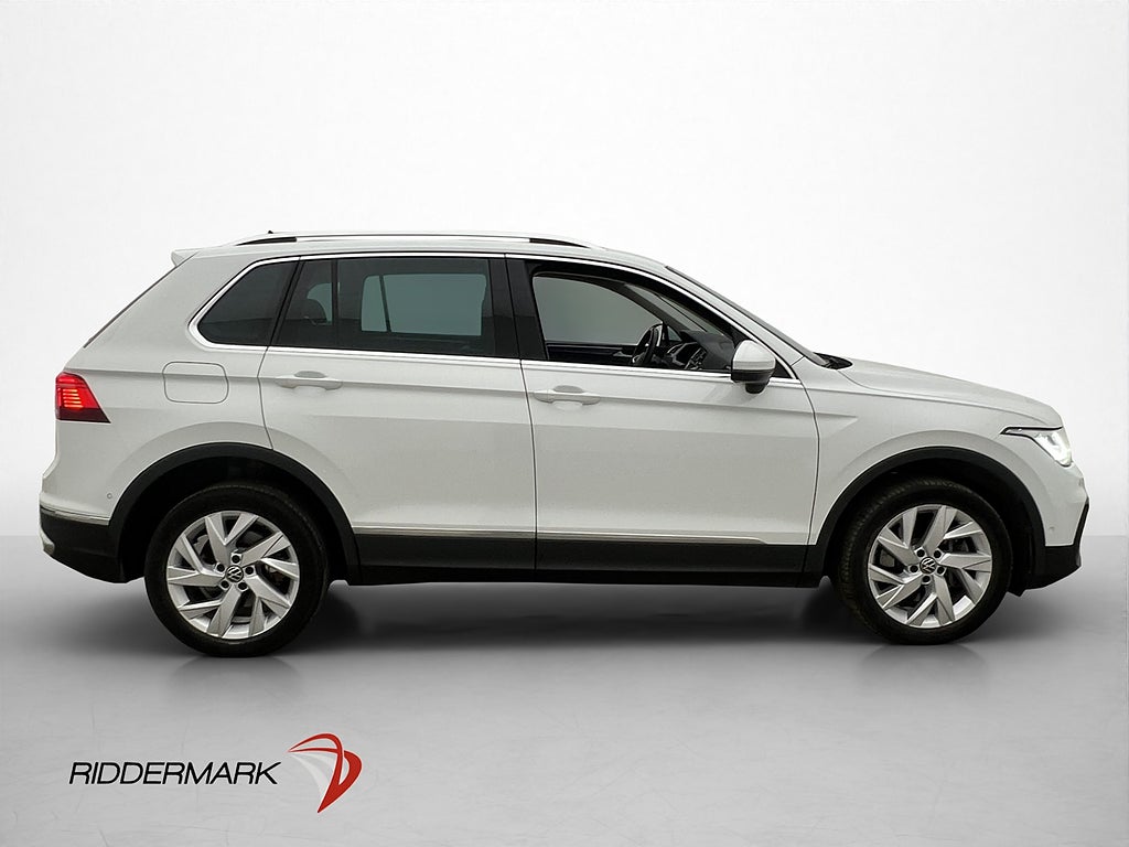 Volkswagen Tiguan eHybrid 245hk Cockpit Pano Drag MOMS