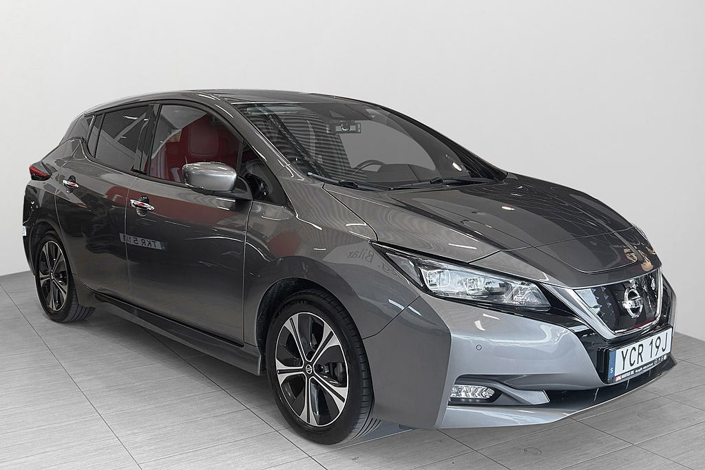 Nissan Leaf Tekna 40 kWh 149hk BOSÉ Reserverad