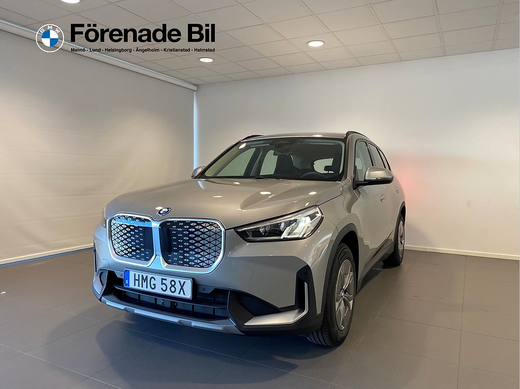 BMW iX1 eDrive20 Drag Rattvärme