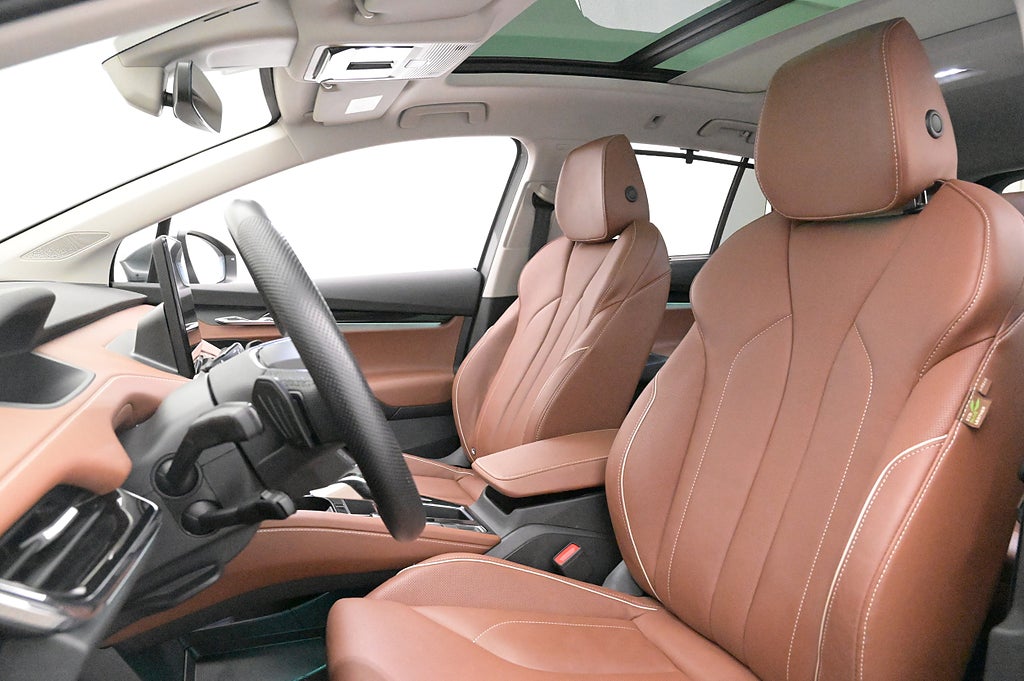 Skoda Enyaq iV 80x Drag Läder Elstol Canton Pano HUD BLIS