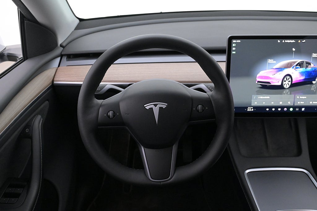 Tesla Model Y Long Range AWD Autopilot Panorama Drag V-hjul