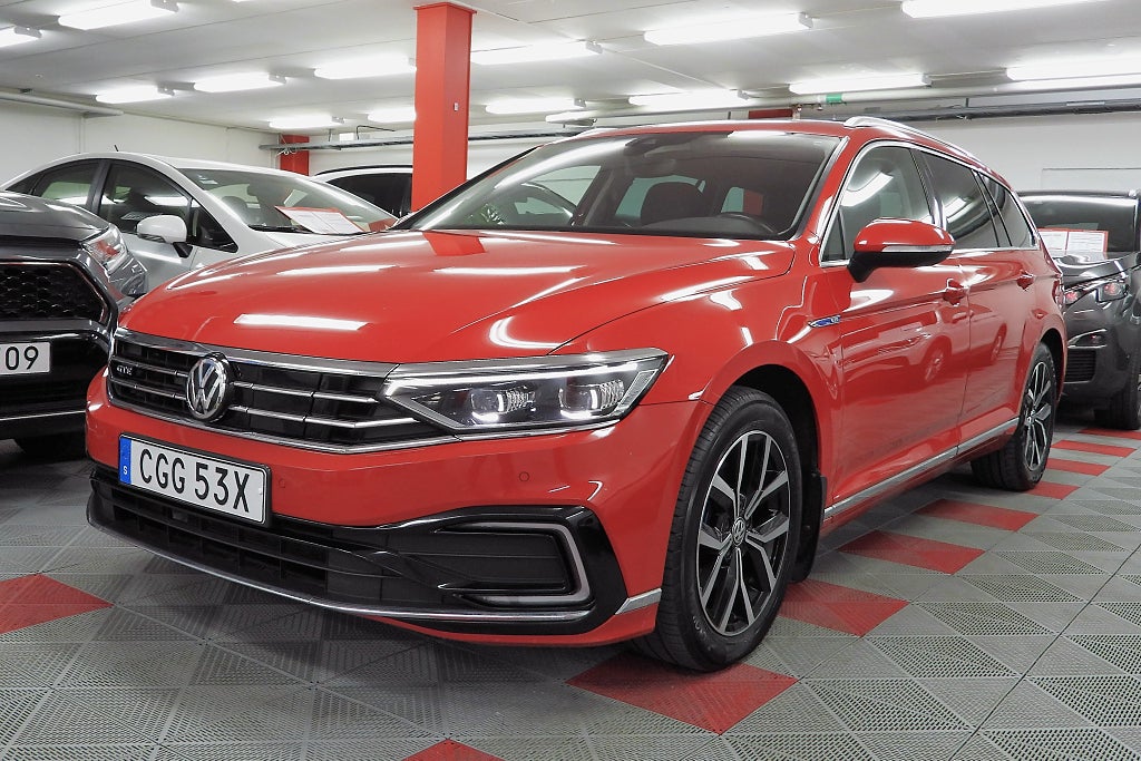 Volkswagen Passat 1.4 TSI GTE Cockpit Laddhybrid 360° kam SoV Hjul Drag