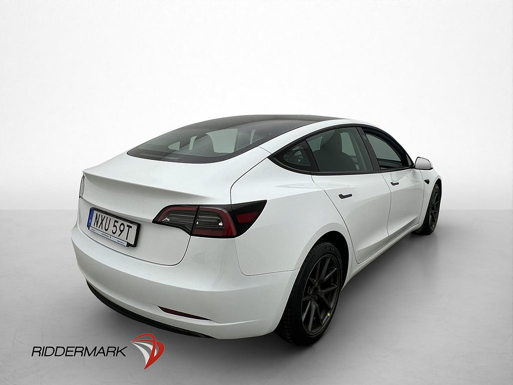 Tesla Model 3 Long Range AWD Rattvärme MOMS Svensksåld