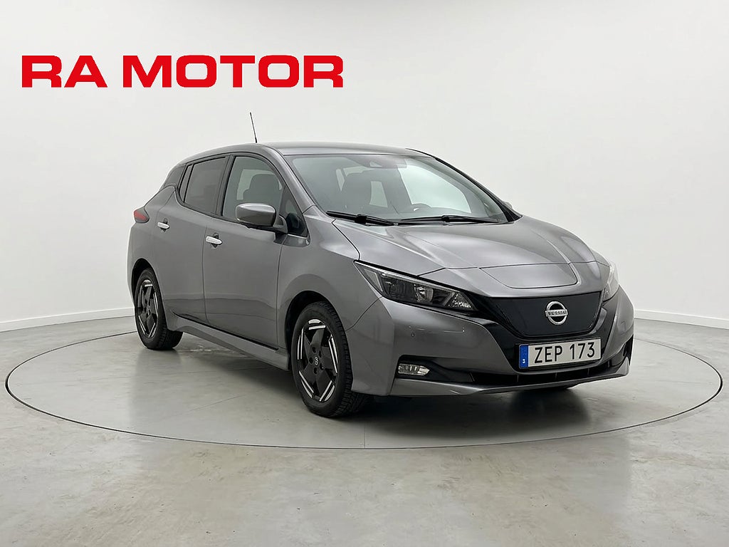 Nissan Leaf 40 kWh 150hk Acenta | Backkamera | Rattvärme | Moms |