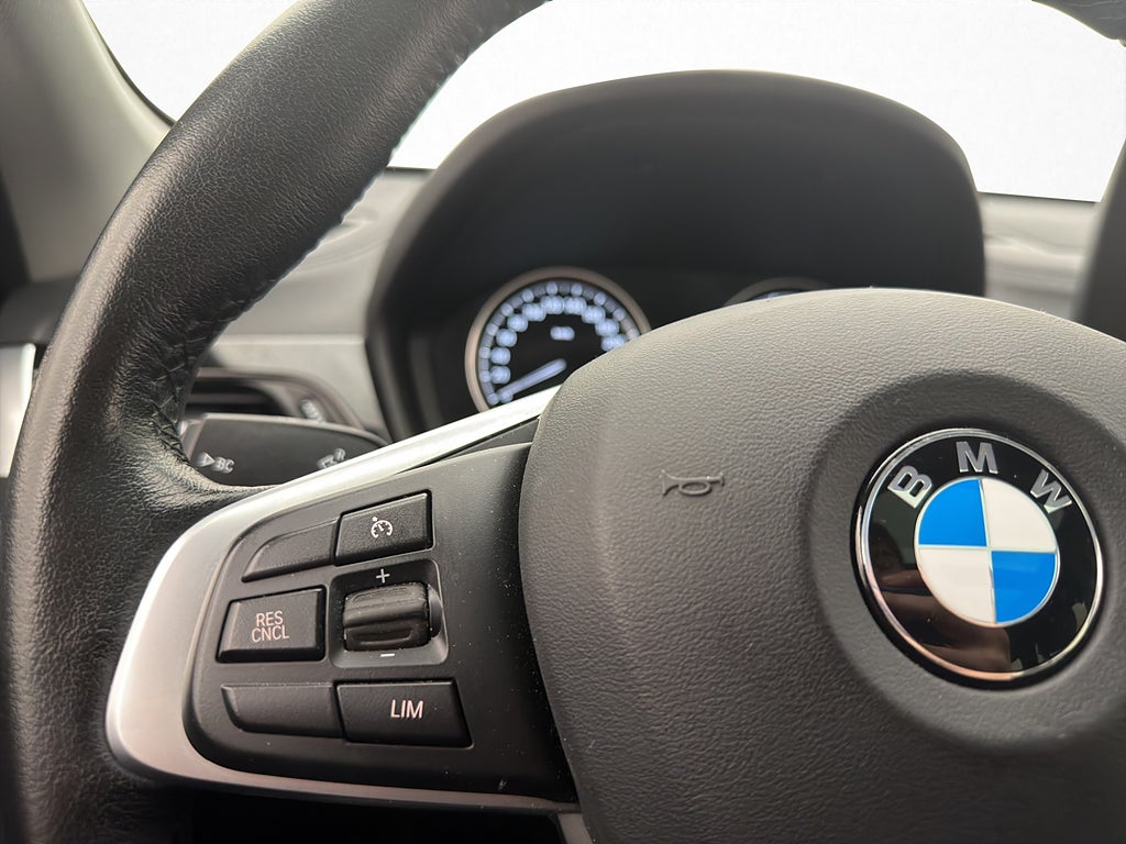 BMW X1 xDrive25e 220hk Pano Head-up Drag HiFi Navi
