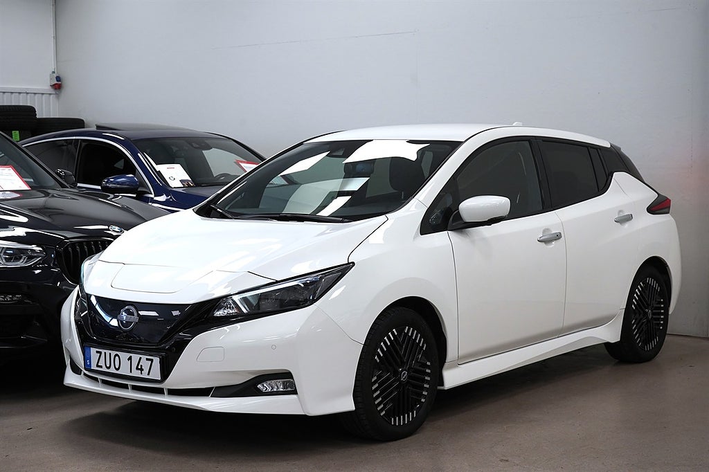 Nissan Leaf 40 kWh GPS CARPLAY 360-KAMERA 1-ÄGARE