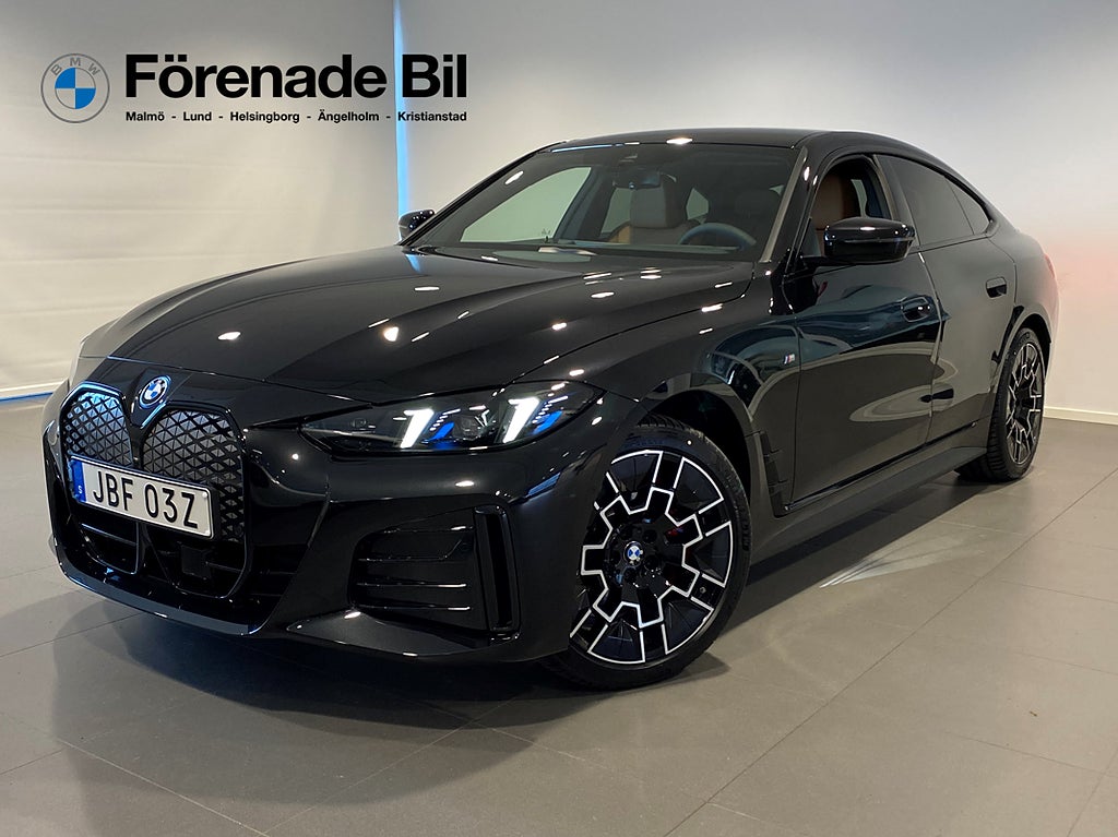 BMW i4 eDrive40 4,95% ränta M-Sport Pro AdaptivFarth HiFi Drag