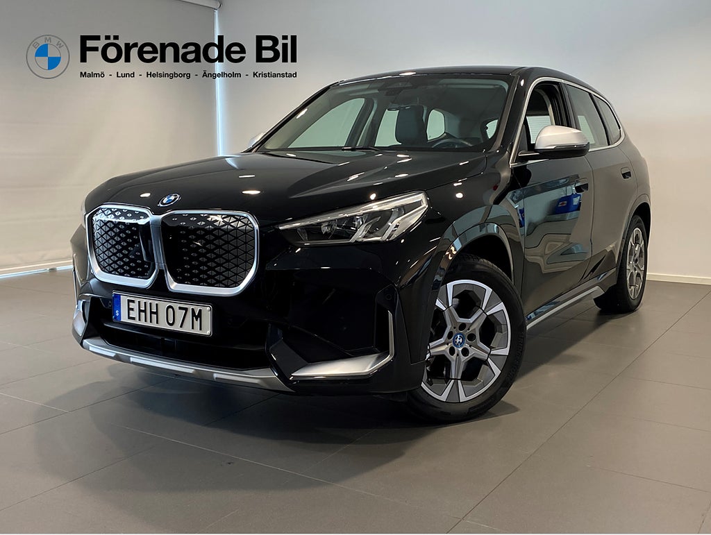BMW iX1 xDrive30 xLine 4,95% ränta Backkamera Aut Baklucka
