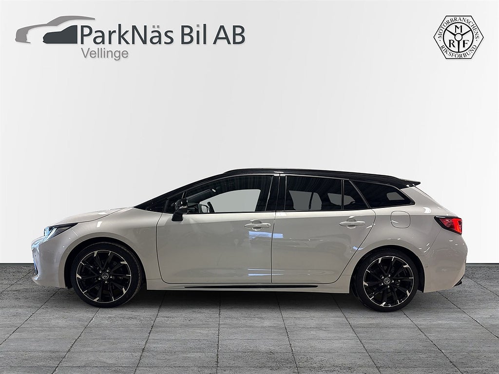 Toyota Corolla Touring Sports Hybrid GR Sport