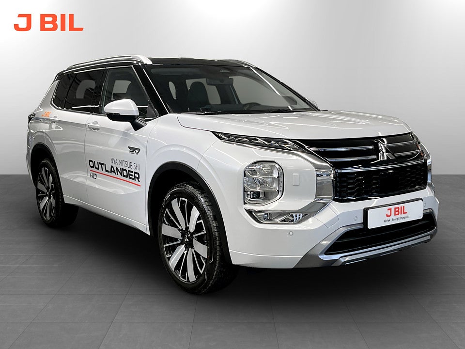 Mitsubishi Outlander Instyle PHEV 4WD – DEMO