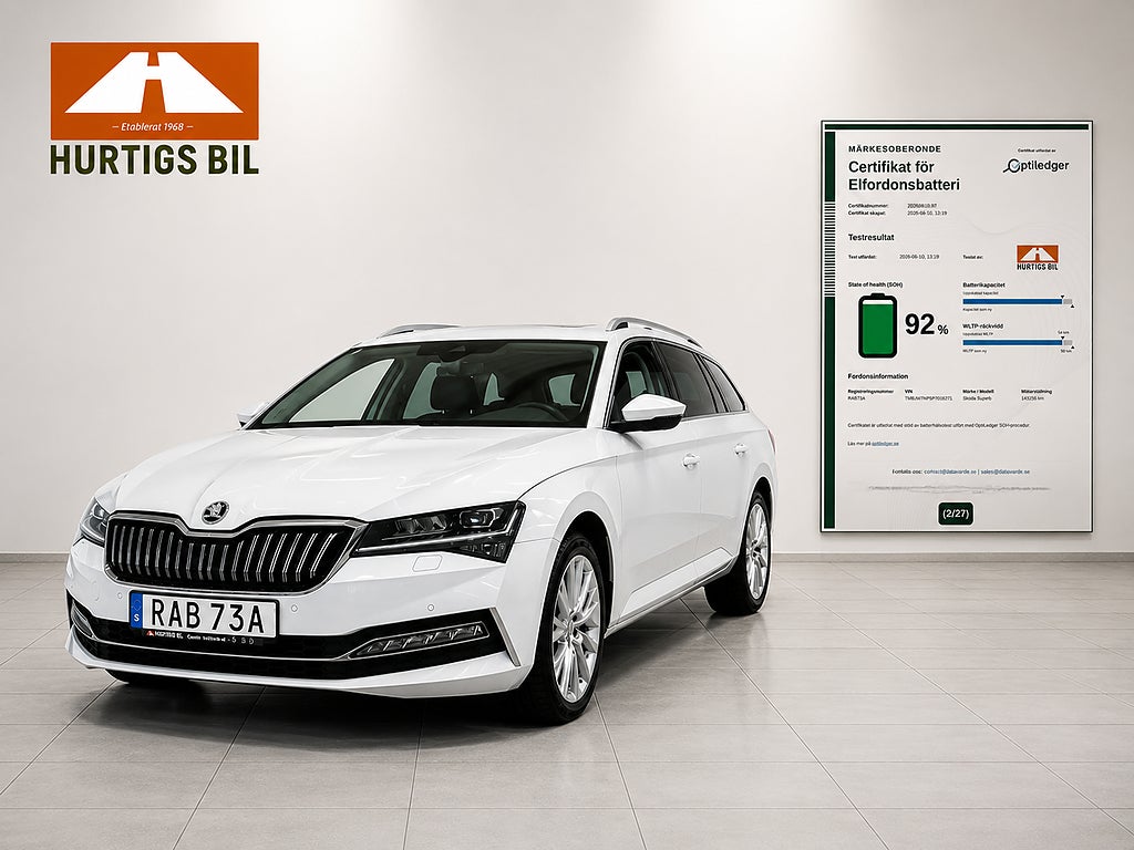 Skoda Superb iV Kombi 1.4 TSI iV Style Värmare Backkamera