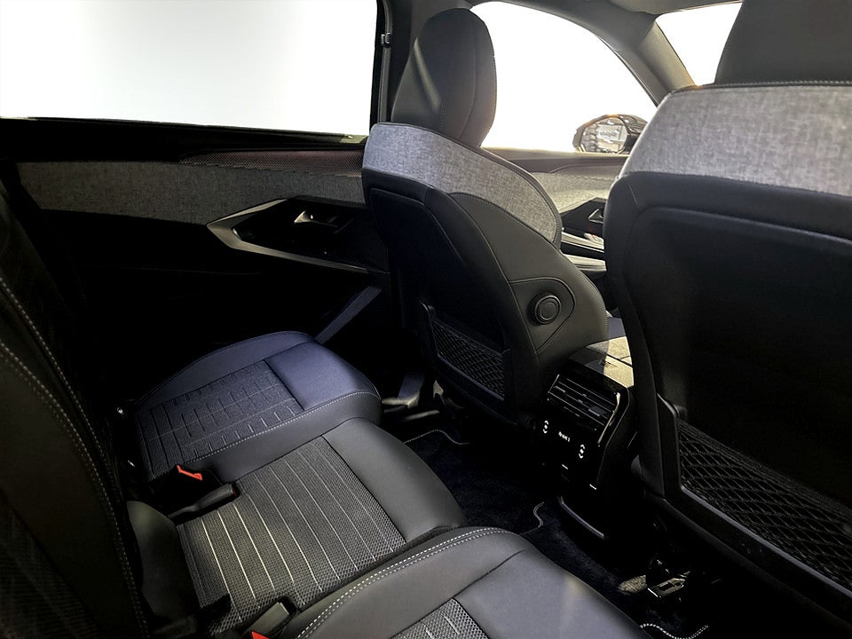 Peugeot 5008 GT Hybrid 1.2 PT 145hk Aut KAMPANJRÄNTA 3,99%